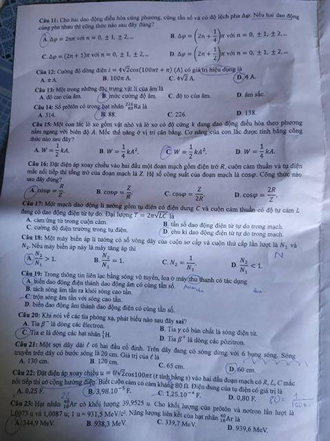 Thi THPTQG 2020: Đề thi và đáp án môn Vật lý mã đề 221