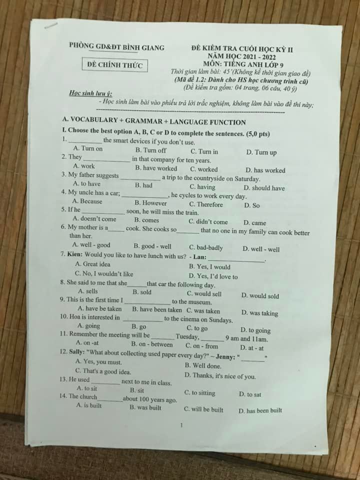 Đề thi học kì lớp 9 môn Anh