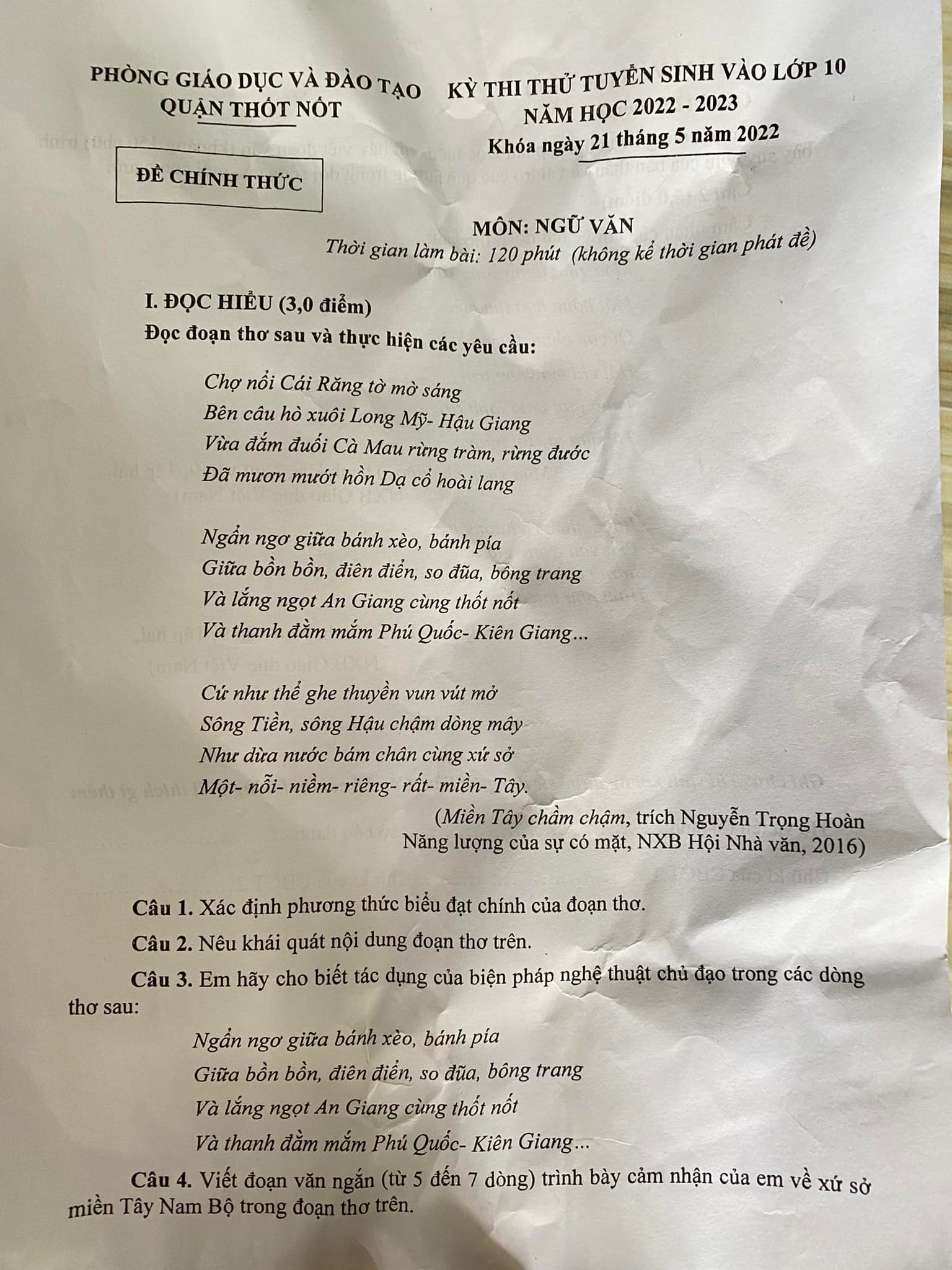 Đề thi thử vào lớp 10 môn Văn