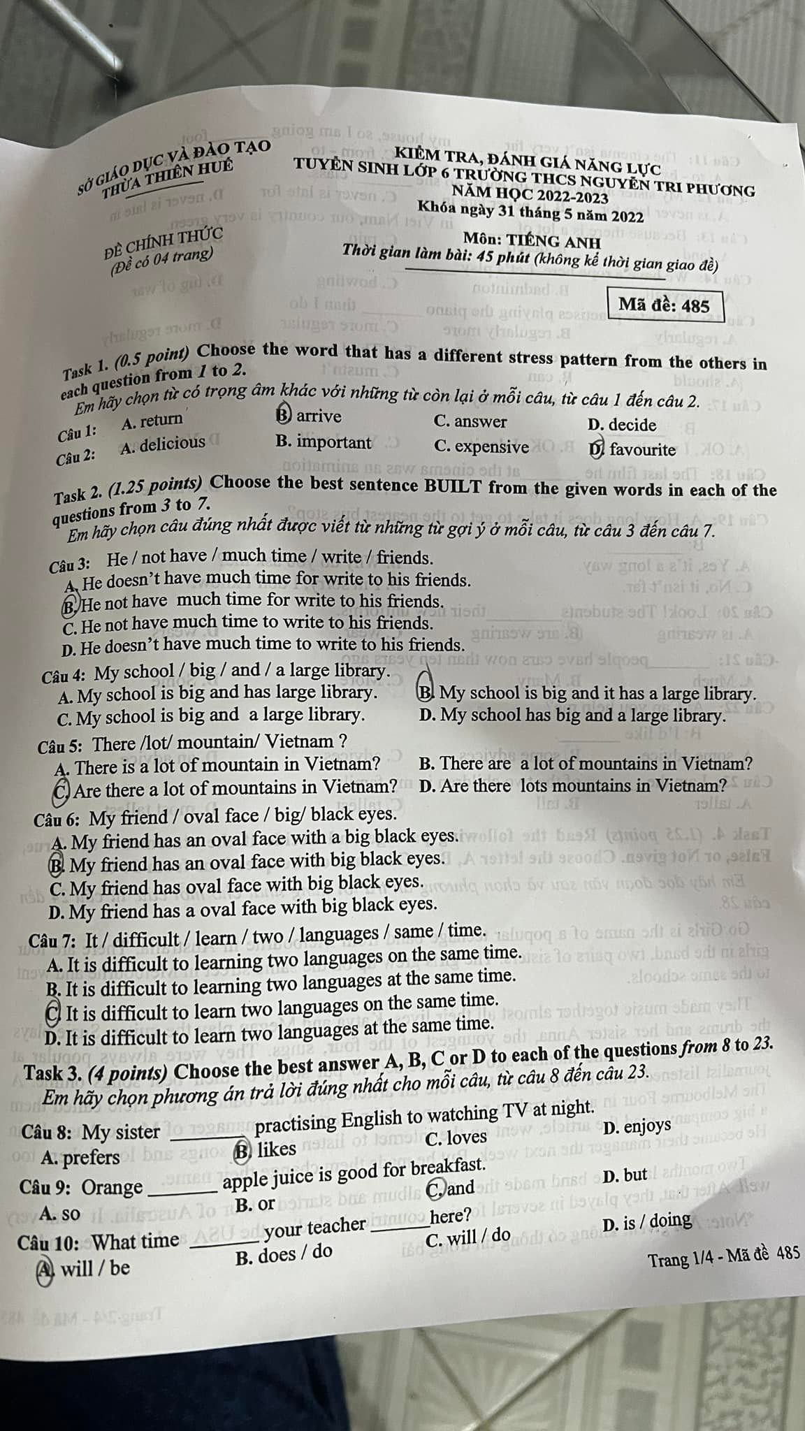 Đề thi vào lớp 6 môn Anh