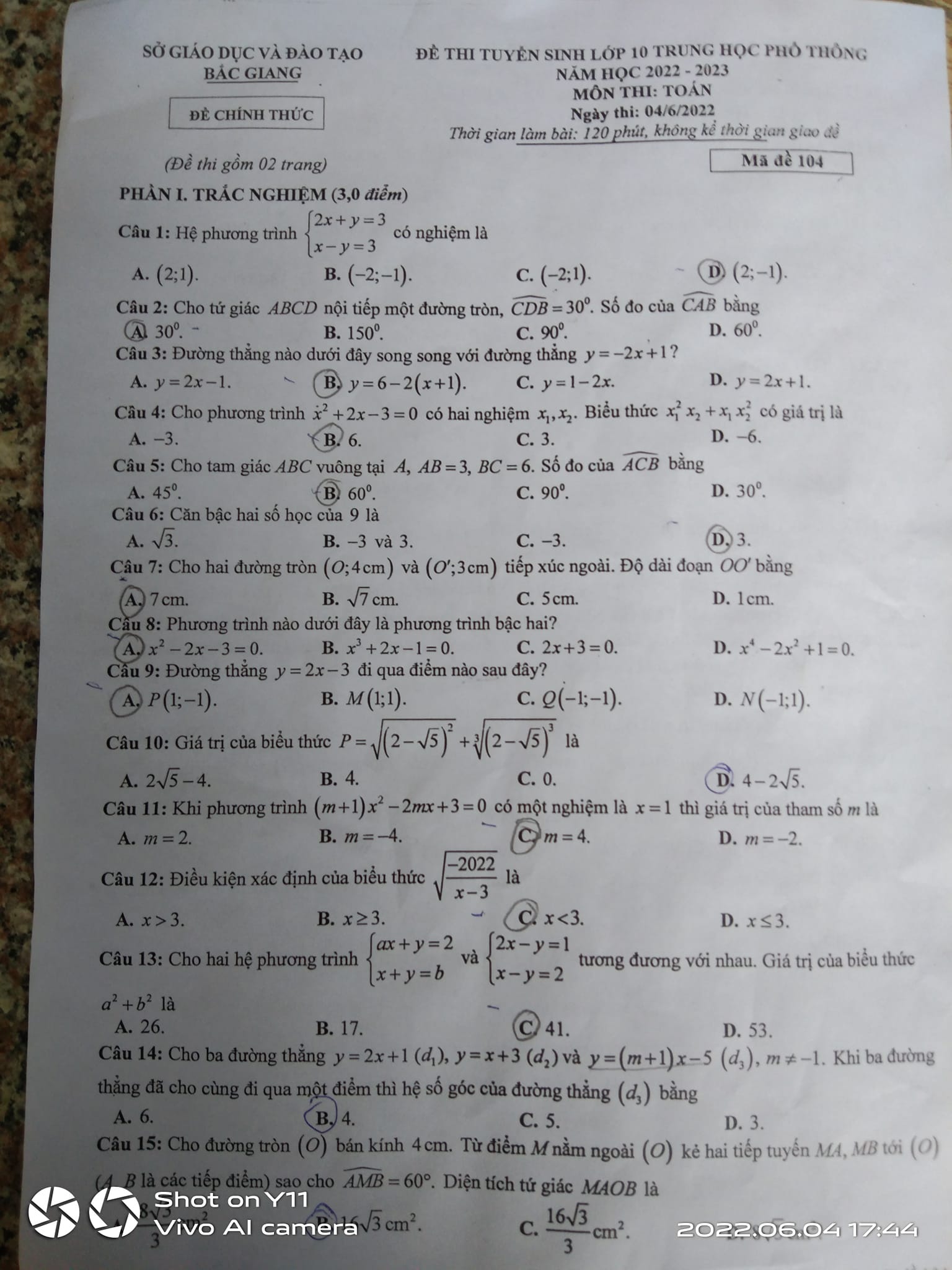 Đề thi vào lớp 10 Toán Bắc Giang