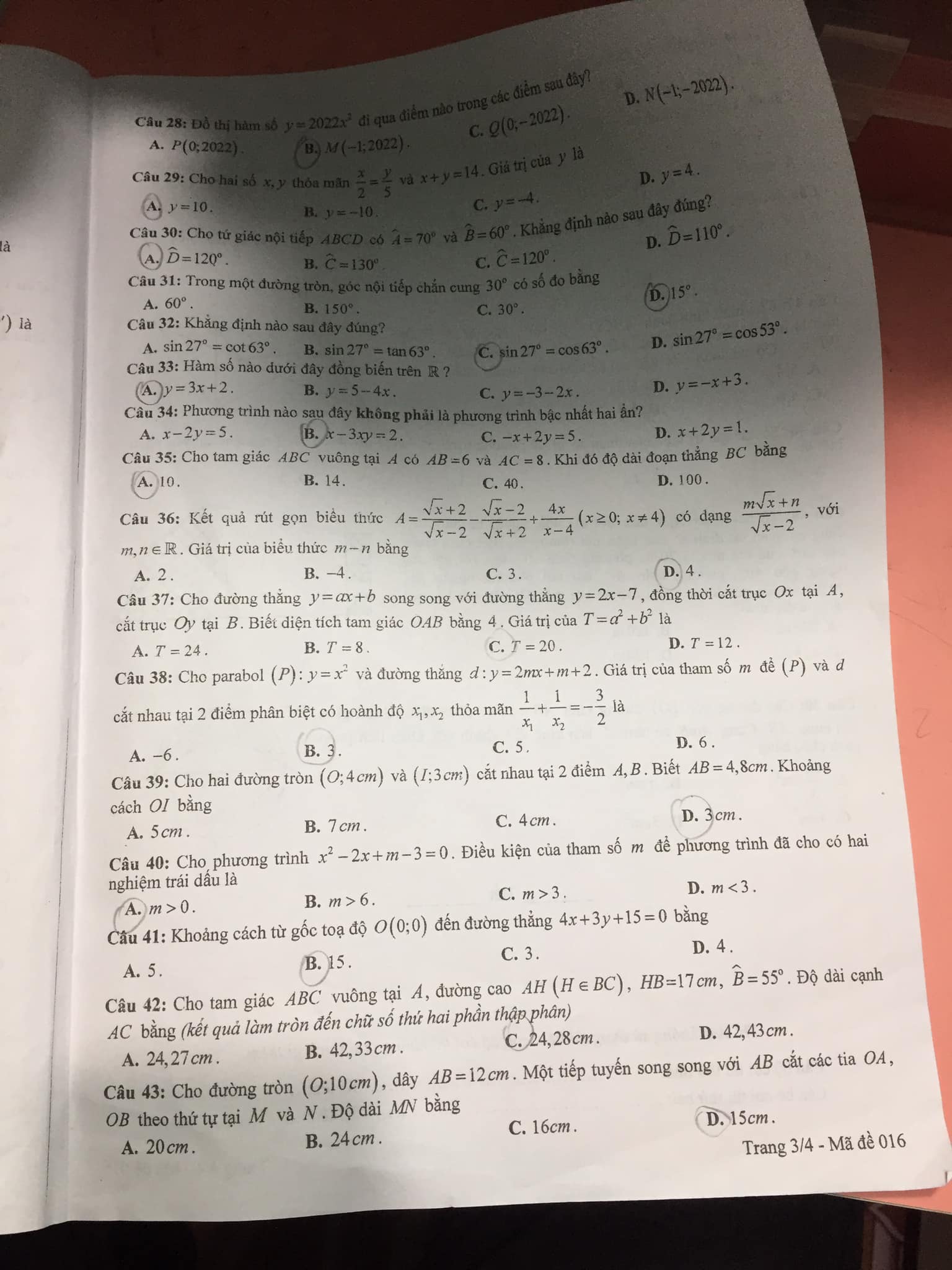 Đề thi vào 10 môn Toán Yên Bái 2022